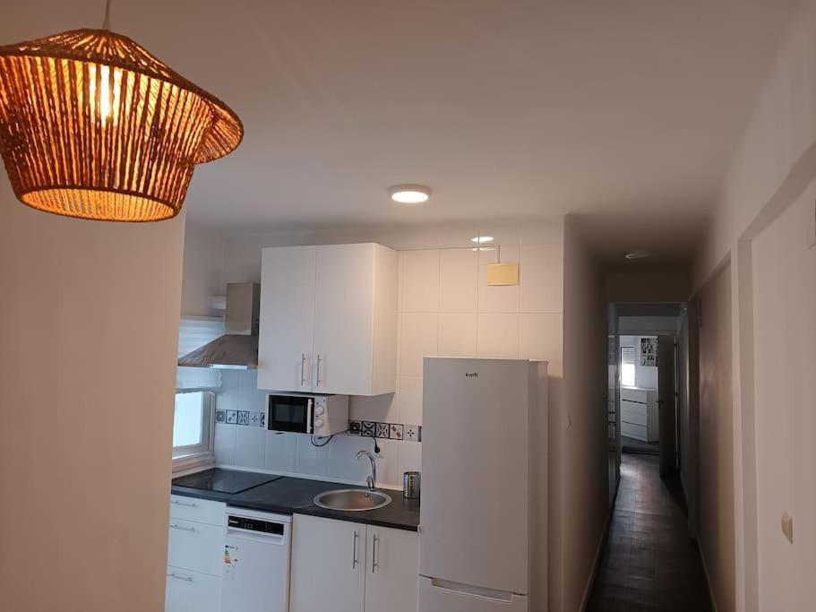 アルメリアEstupendo Piso Renovado A 30 Metros De La Playaアパートメント エクステリア 写真