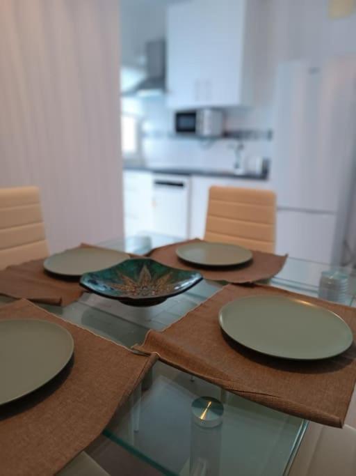 アルメリアEstupendo Piso Renovado A 30 Metros De La Playaアパートメント エクステリア 写真