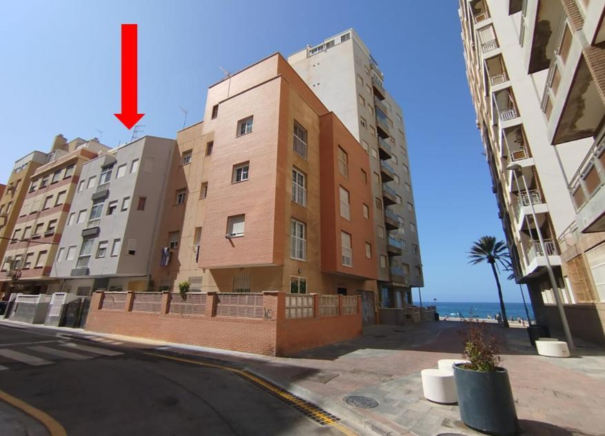 アルメリアEstupendo Piso Renovado A 30 Metros De La Playaアパートメント エクステリア 写真